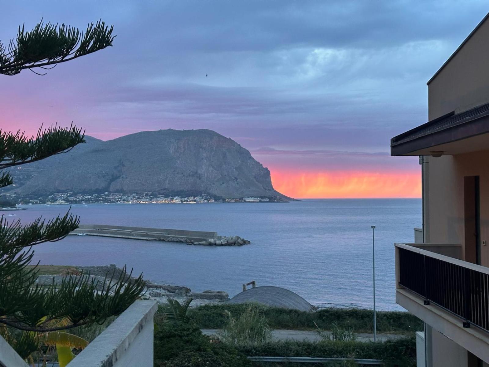 Casa Mare Giovanna Palermo Exterior photo